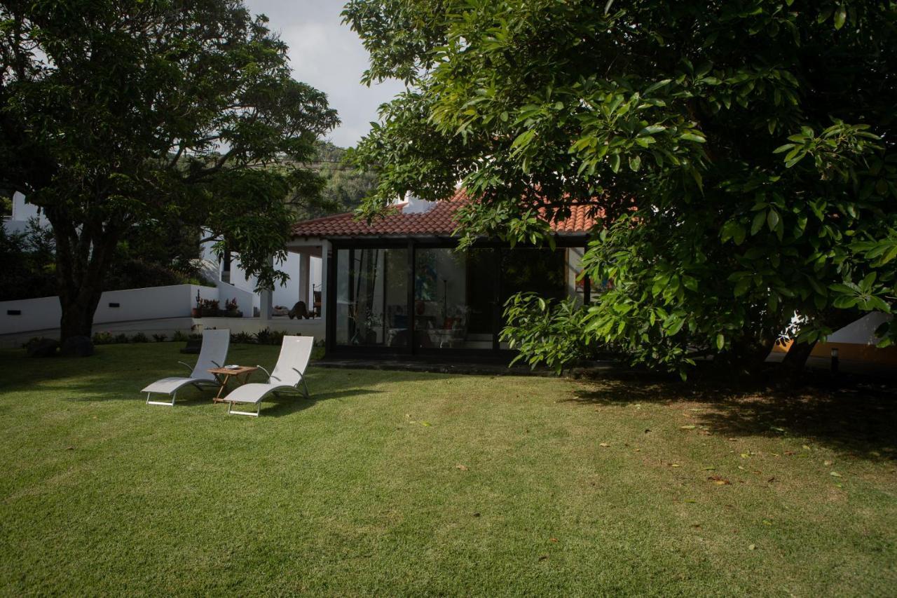 Palacio - Exclusive Villa, Caloura Água de Pau エクステリア 写真