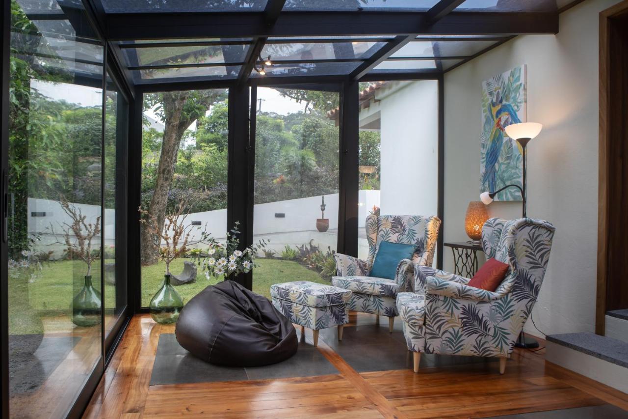 Palacio - Exclusive Villa, Caloura Água de Pau エクステリア 写真